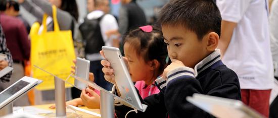 网的陷阱：中国少年如何从手机沉迷中摆脱出来