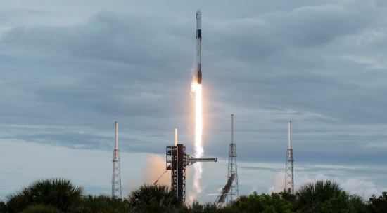 SpaceX拟融资400亿美元购买英伟达芯片，Apollo牵头融资